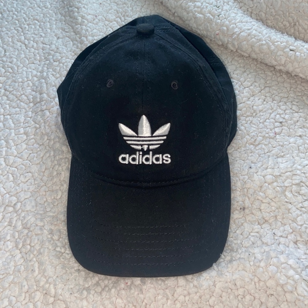 Adidas relaxed strap back hat